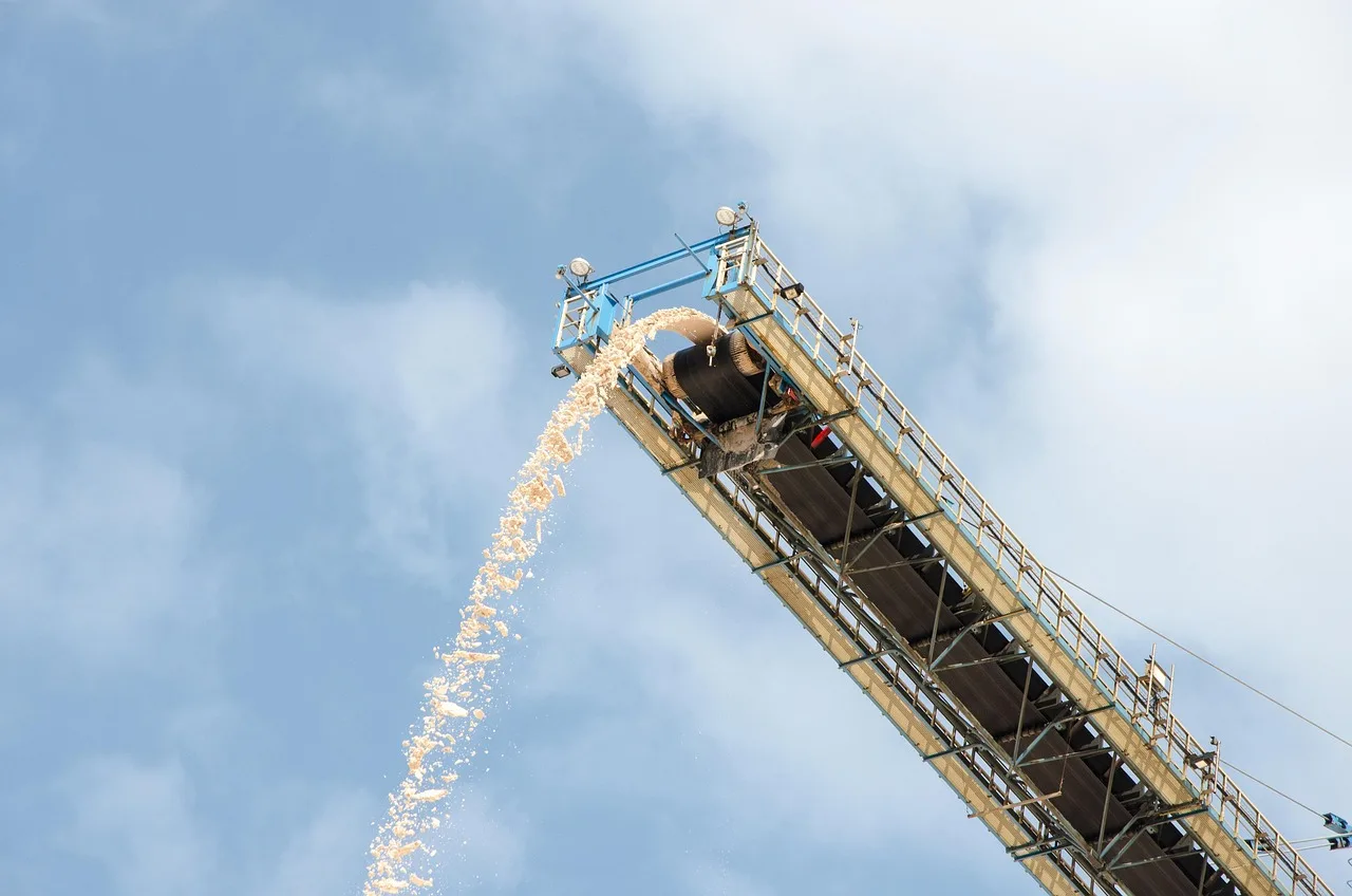 conveyor belt, nature, salt, overburden, dump, open pit mining, sand, sky, technology, industry, industrial salt, fertilizer, promotion, salt mining, blue industry